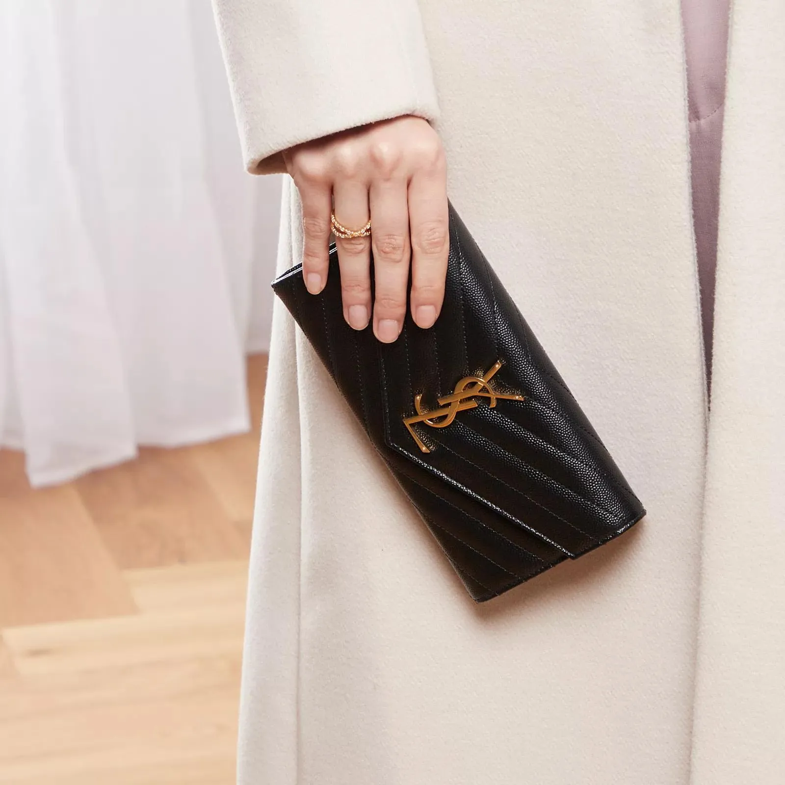  Saint Laurent  YSL Monogramme Flap Wallet Grain De Poudre Leather Nero  Portemonnaie mit Überschlag 